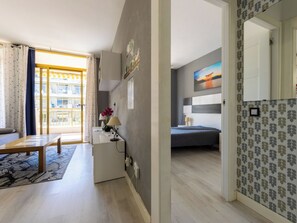 Desk, Internet - Catalunya 92 by Interhome (Salou)