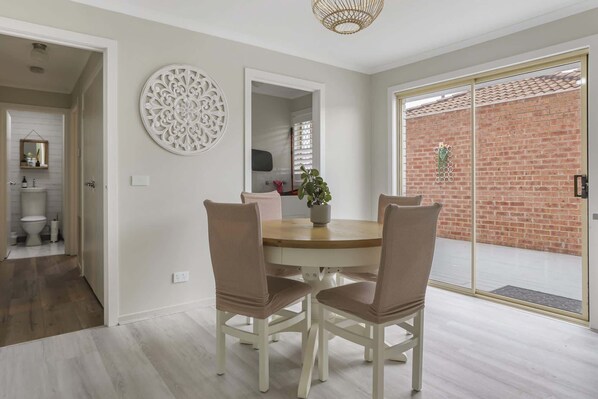 Interior - Spacious 3-Bed Home with Garden in Preston (Preston)