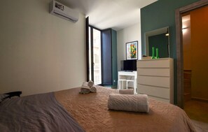 4 Schlafzimmer, Reisekinderbett, kostenloses WLAN