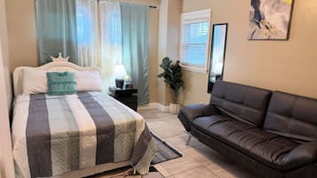 Free WiFi, bed sheets