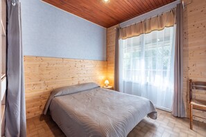 2 soveværelser, sengetøj