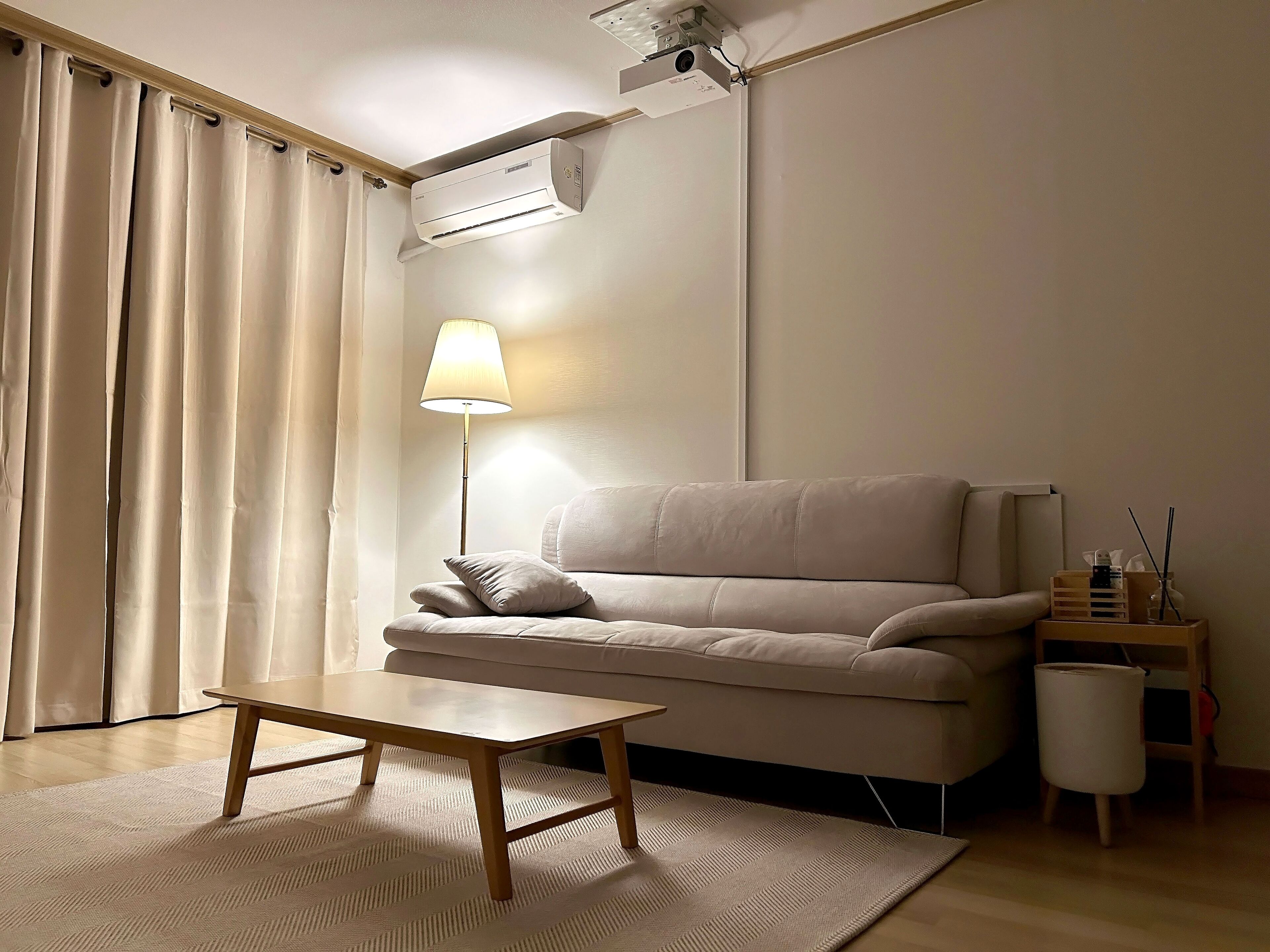 Premium bedding, free WiFi, bed sheets