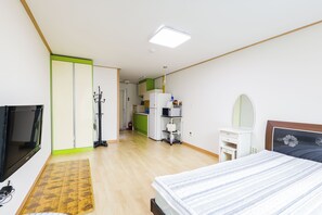 Standard Double Room | Free WiFi