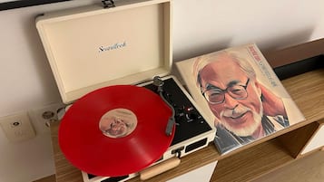 Roupas de cama premium, Wi-Fi de cortesia, roupa de cama