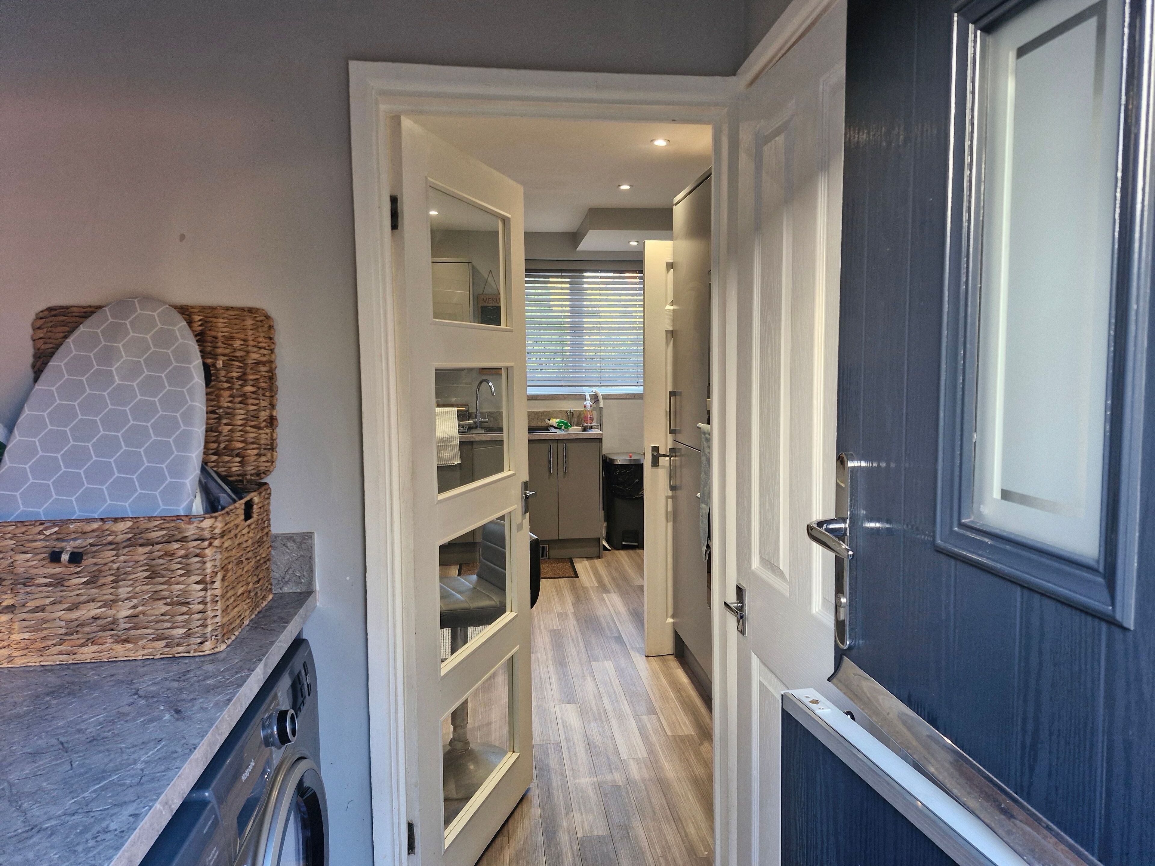 House, 3 Bedrooms, Smoking, Fireplace | Laundry