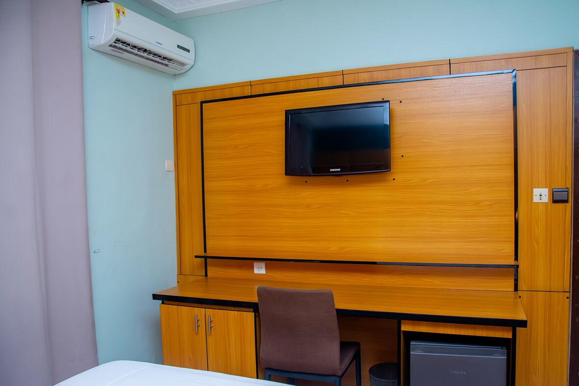 Deluxe-Doppelzimmer | Schreibtisch, laptopgeeigneter Arbeitsplatz, kostenloses WLAN