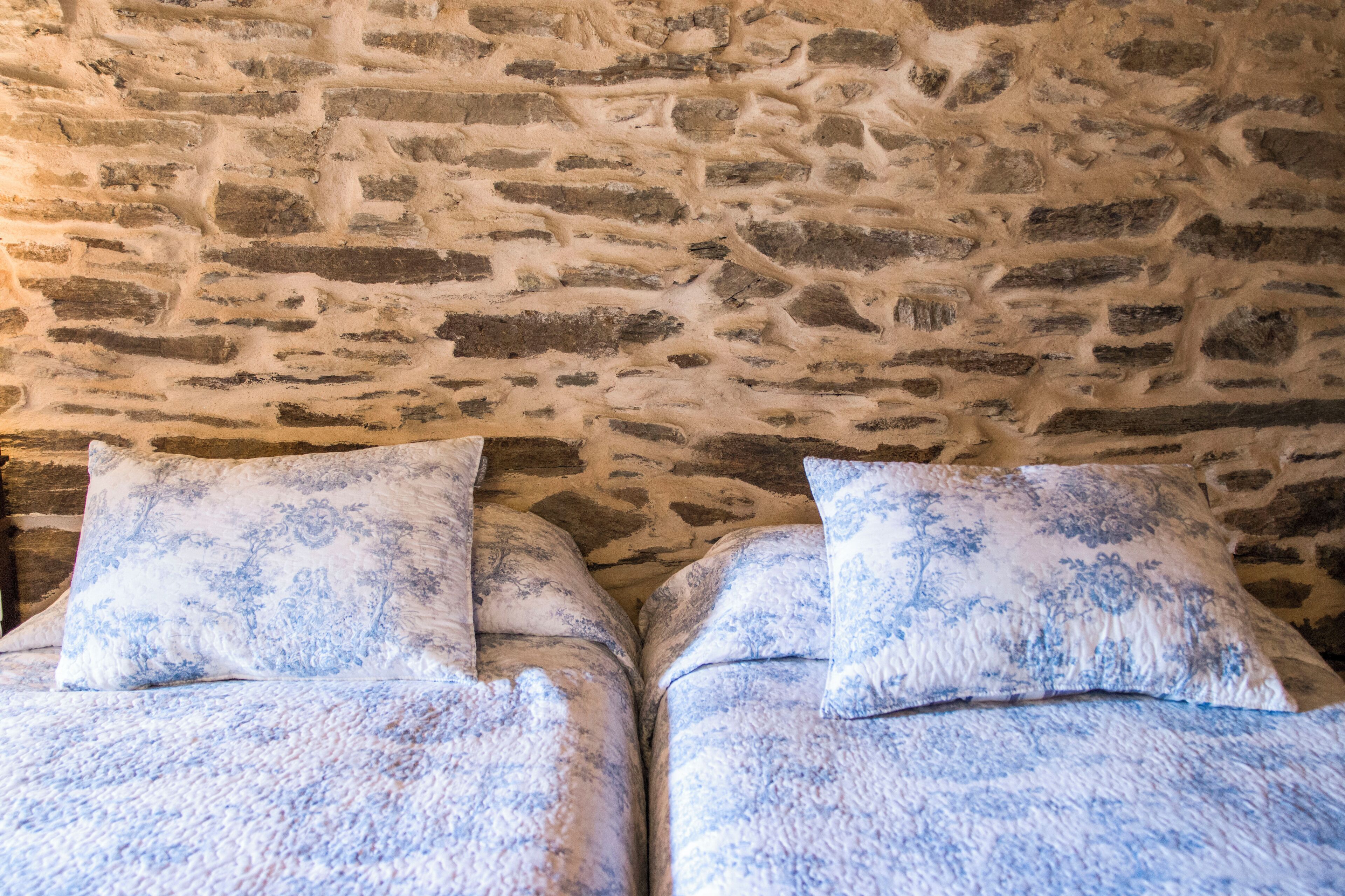 Comfort Double or Twin Room, Garden View | Desk, laptop workspace