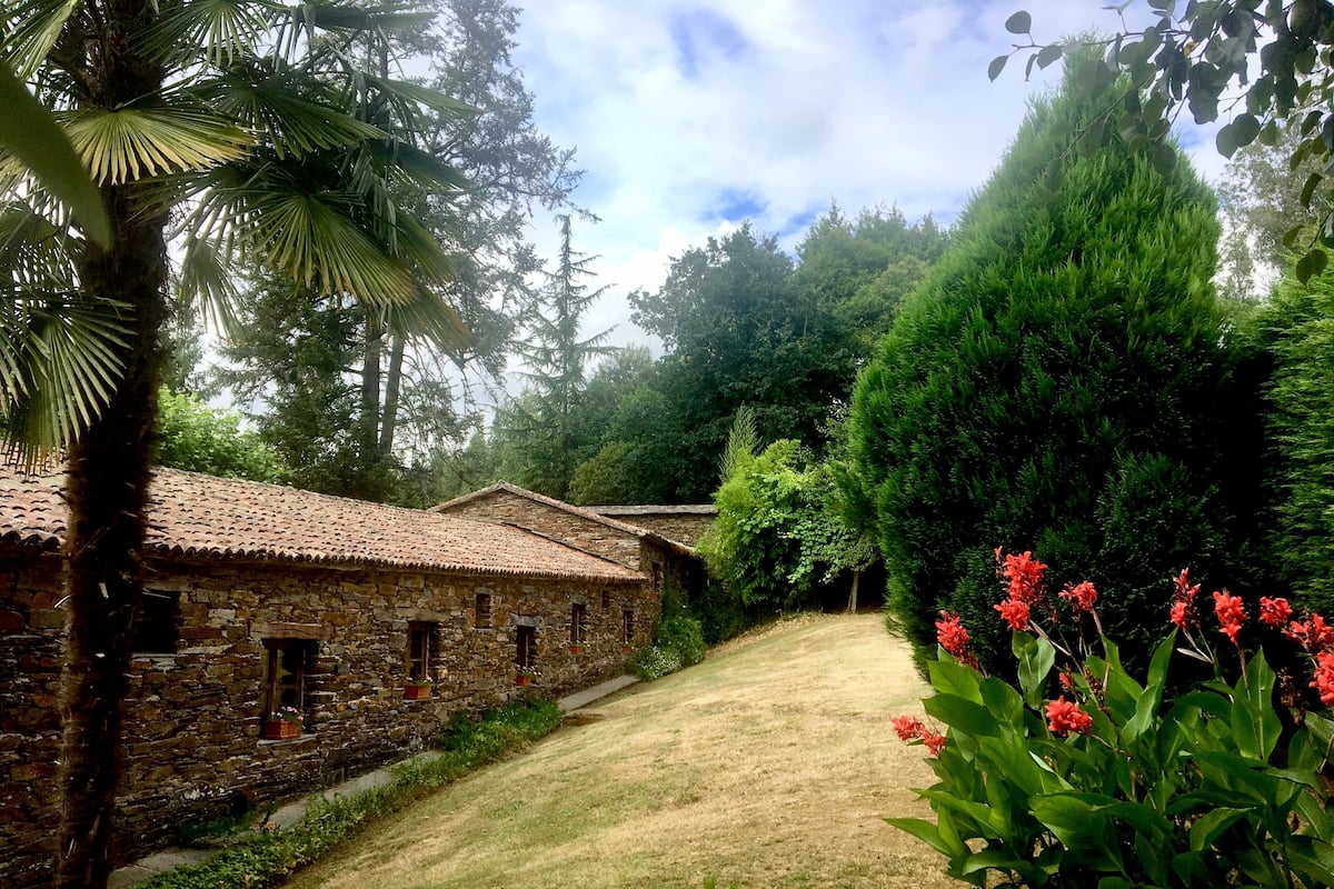 Comfort Double or Twin Room, Garden View | Desk, laptop workspace