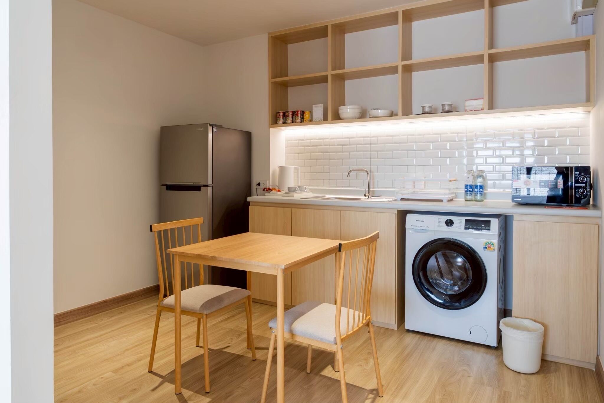 Chambre exclusive double ou avec lits jumeaux, balcon, vue sur la ville | Accès au Wi-Fi (inclus)