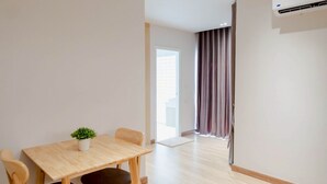 Ảnh chưa phân loại, 5 trong số 31 ảnh, nút