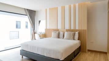 Standard Studio, Balcony, City View | WiFi (free)