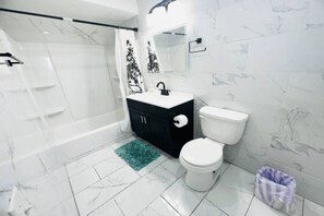 Handtücher, Toilettenpapier