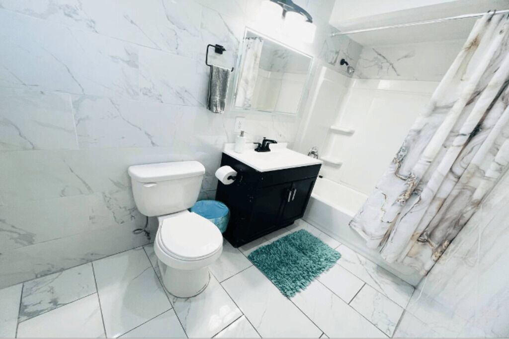 Handdukar och toalettpapper