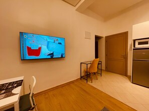 TV connectée de 47 pouces avec chaînes par câble