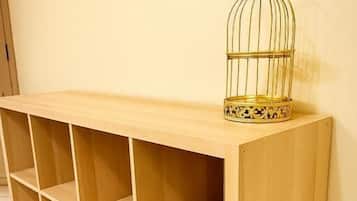 Minibar, cunas gratuitas, wifi gratis y ropa de cama