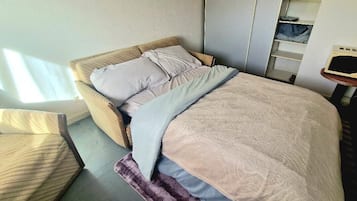 1 habitación, wifi y ropa de cama