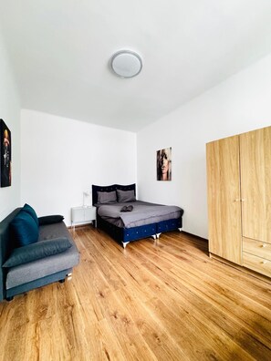 Fer et planche à repasser