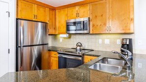 Fridge, microwave, oven, stovetop - Experience the Best of Tahoe at Marriott’s Timber Lodge- 1 Bedroom Villa (South Lake Tahoe)
