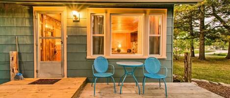 تناول الطعام بالخارج