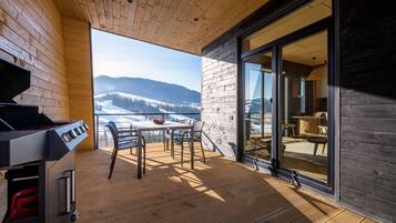 Superior Cottage, Lanai, Mountain View | Lanai