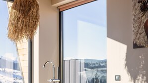 Småhus – superior, lanai, fjellutsikt | Bad | Toalettartikler (inkludert), hårføner, badekåper og tøfler