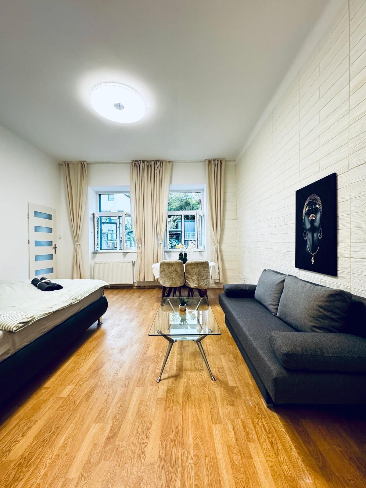 Fer et planche à repasser