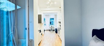 Lovely 2BR for 5 Peaceful Central Stay