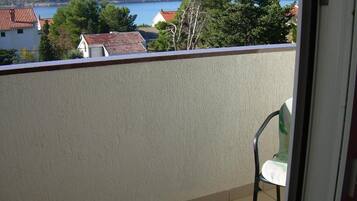 Căn hộ | Ban công