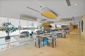 Lobby sitting area - Zeravia by Kozystay - Cilandak (Jakarta)