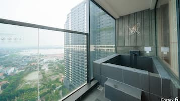 Family Room, Multiple Beds, Hot Tub, River View | View from room