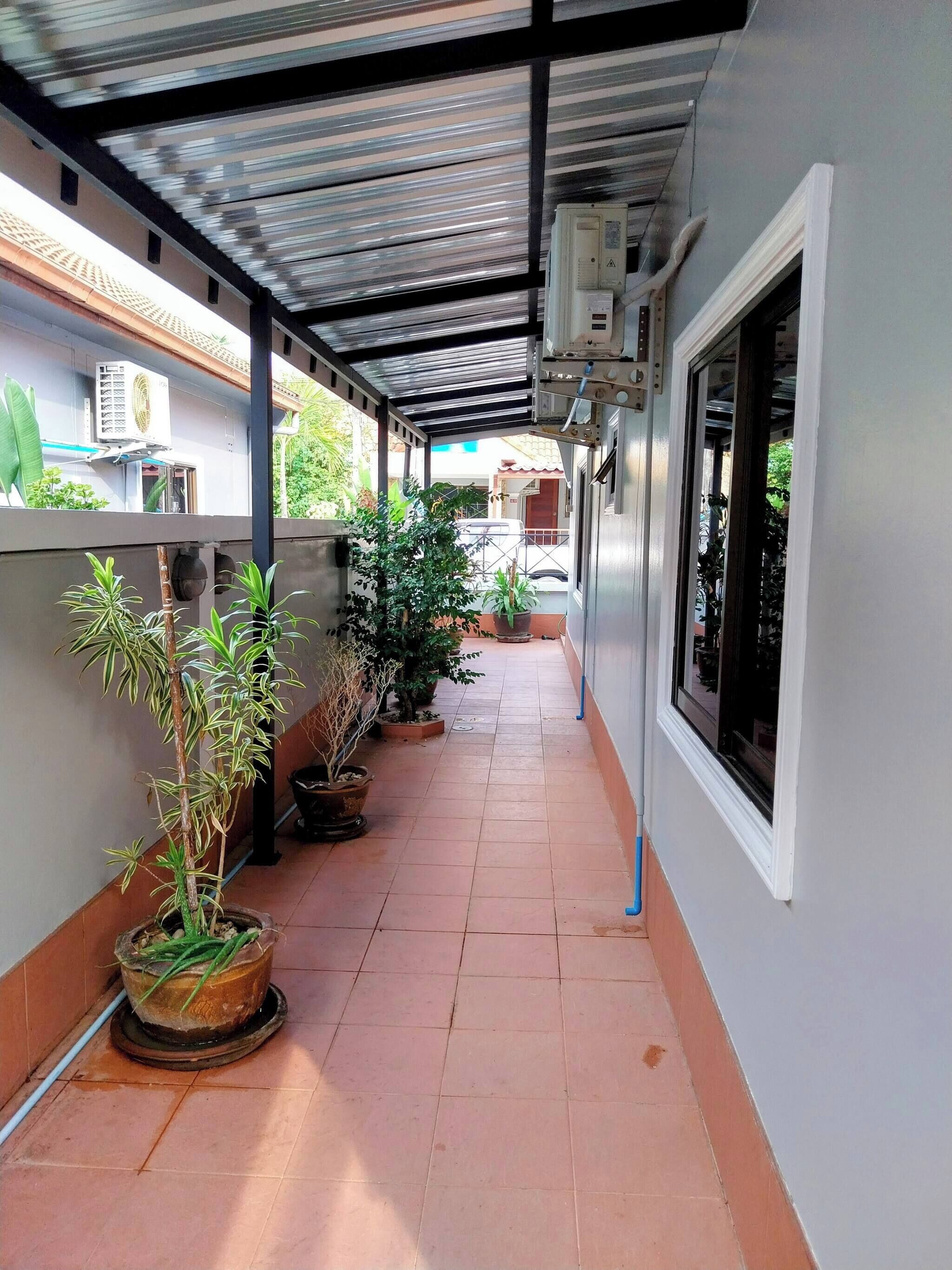 Bungalow, 2 chambres, fumeur, patio | Enceinte de l’hébergement