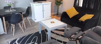 Cozy Living Duplex 2 - 2BRM City Style Apartment in Maseru Lesotho