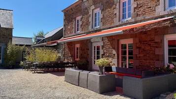 Restauration extérieure