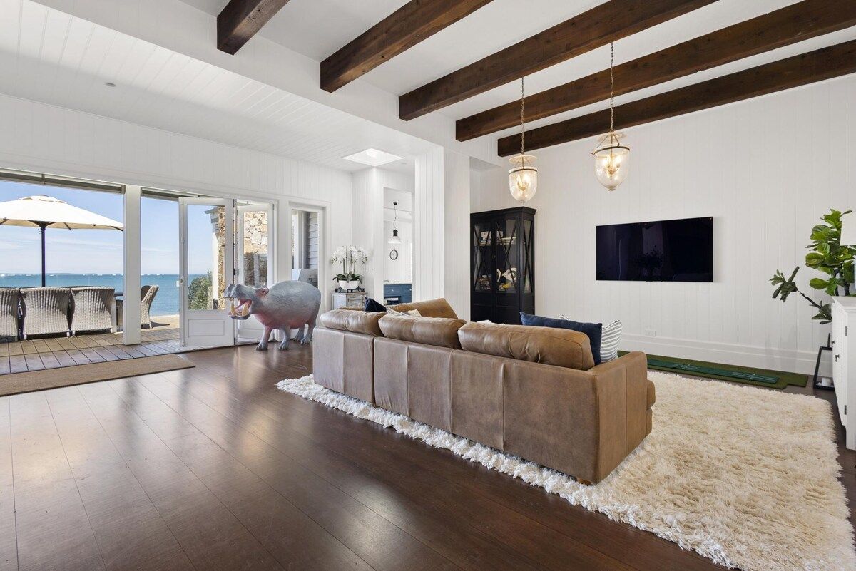 Illiac In Somers - Luxury And The Classic Hamptons Lifestyle, Right On Somers Beach! - Phillip Island