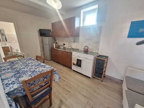 Private kitchen - Apartment "Borea" near the sea in Santa Maria di Castellabate (Santa Maria di Castellabate)
