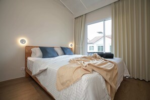 3 Schlafzimmer, Schreibtisch, Bügeleisen/Bügelbrett, kostenloses WLAN