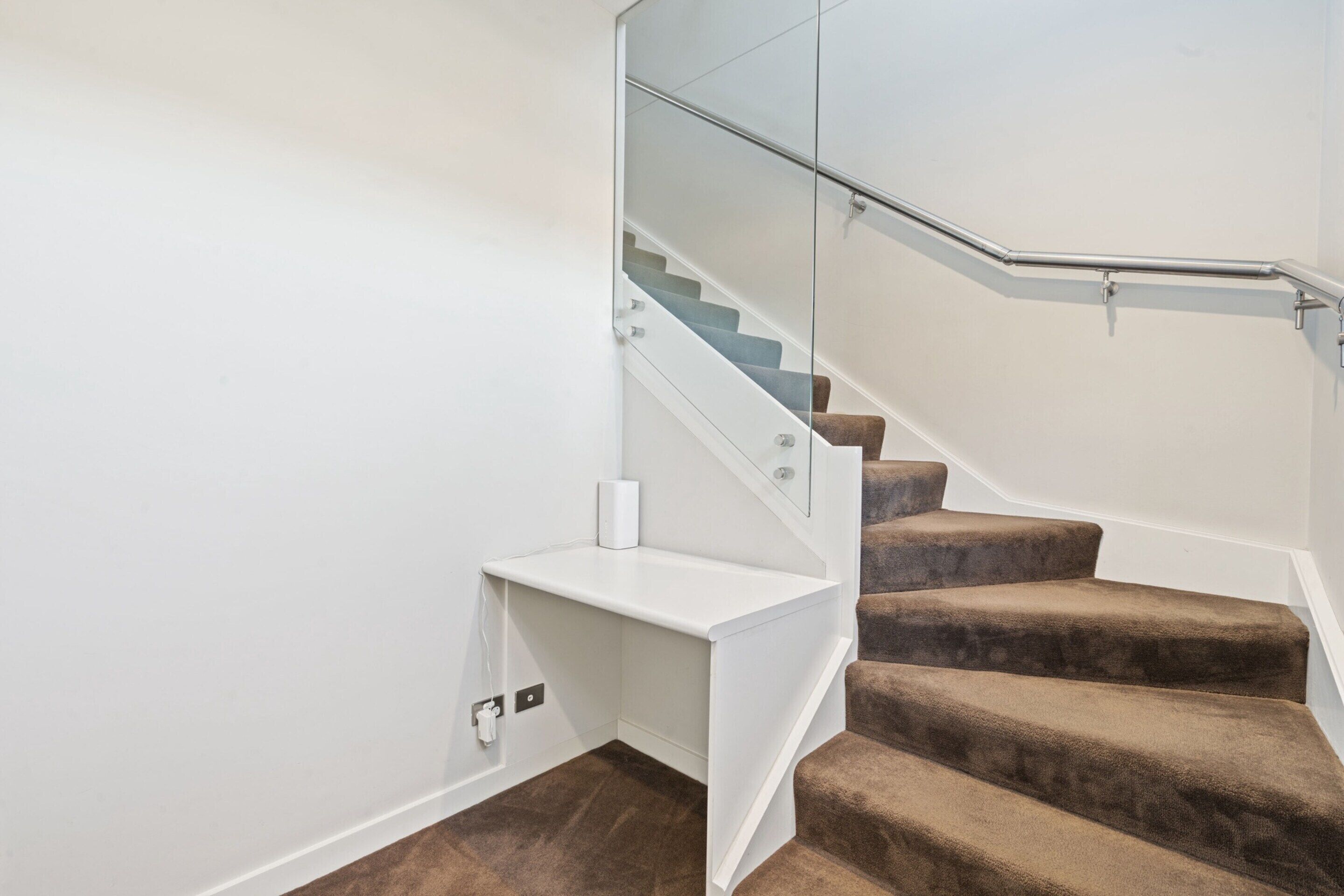 Apartment | Reception