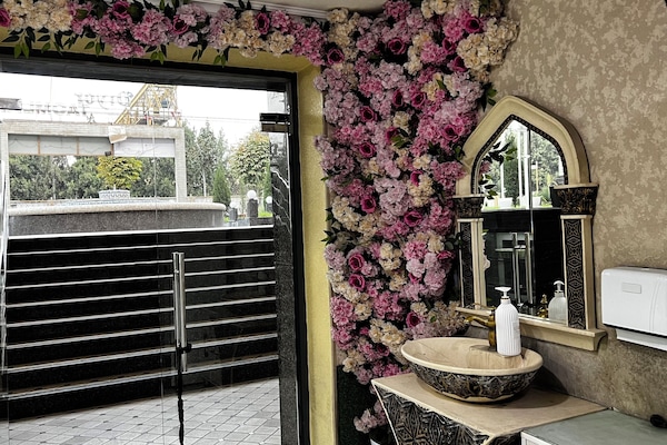 Pintu masuk interior