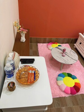 Desk, free WiFi, bed sheets - Candy's House - Can Tho (Can Tho)