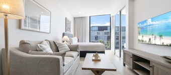 Bright Studio With Rooftop BBQ in Fremantle