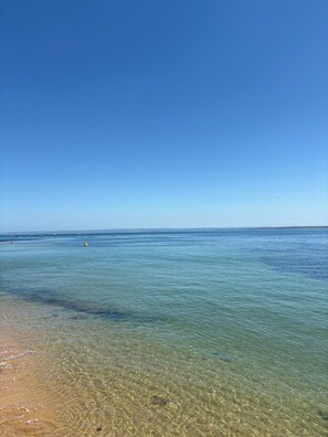 On the beach - Ocean View Seaside Escape - Cowes,  Phillip Island (Phillip Island)