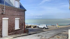 Exterior - Houses & Villas for 7 People (Ault)