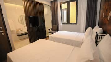 Standard Townhome, Balcony, City View | Free WiFi