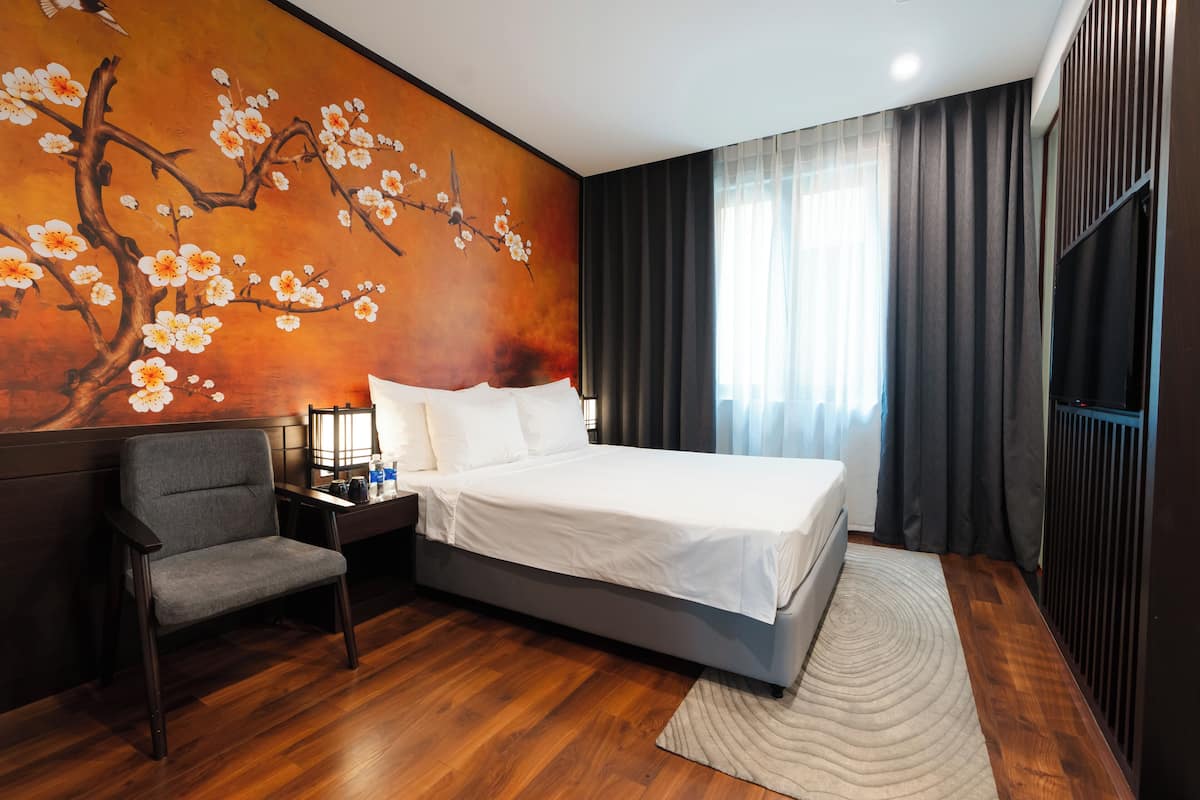 Standard Townhome, Balcony, City View | Free WiFi