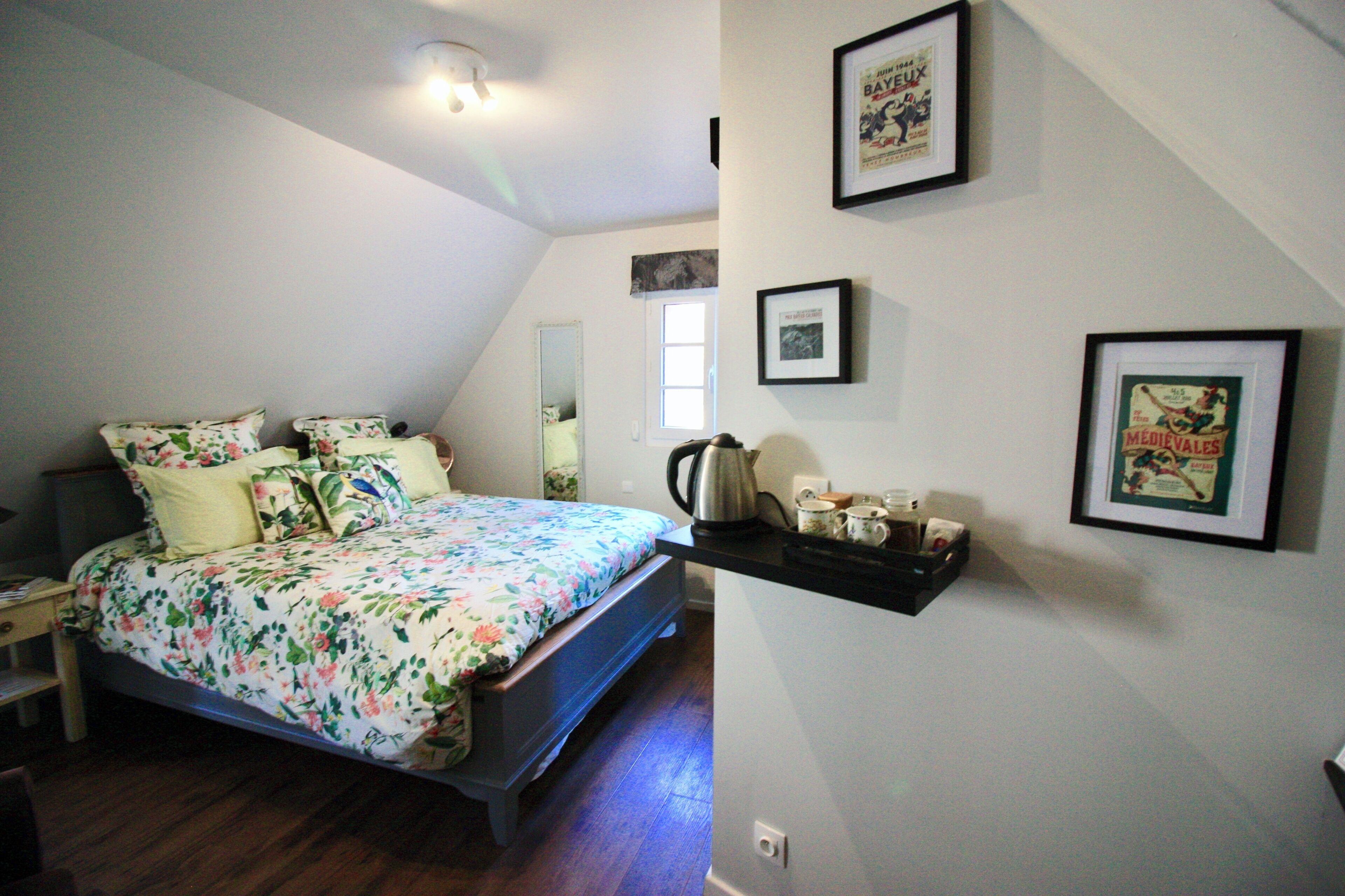 Double Room, Garden View | In-room safe, free WiFi
