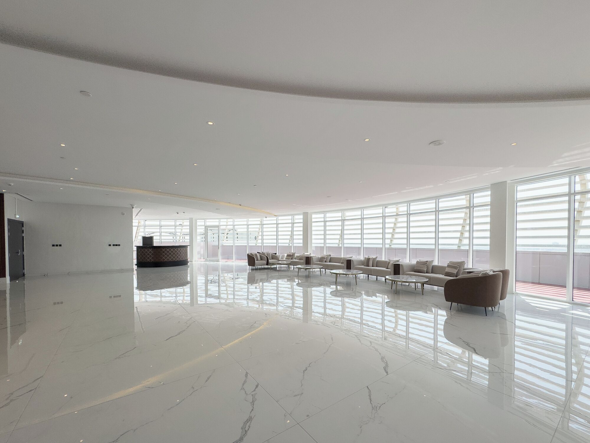 Coin salon dans le hall