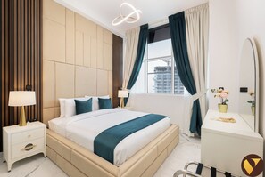 Luxury Apartment, Balcony, City View