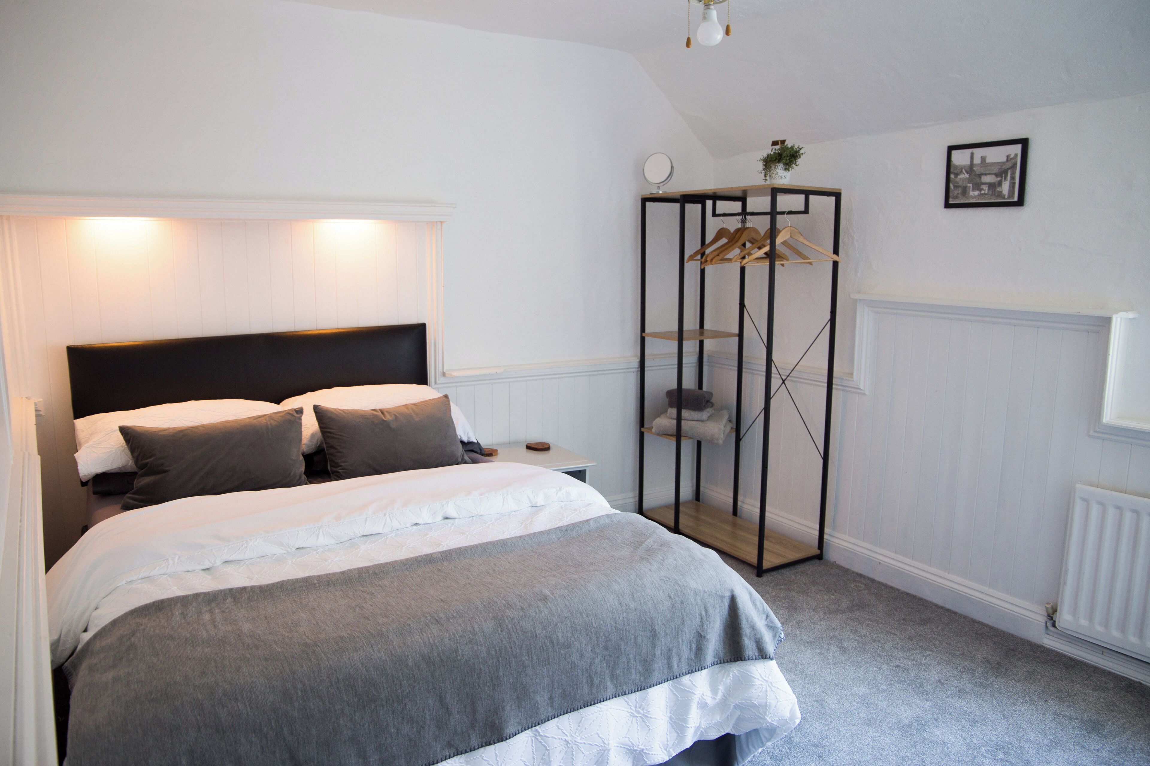 3 makuuhuonetta, internet