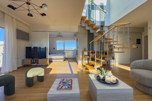 House | 3 bedrooms - Acropolis Sky Retreat Jacuzzi 3BR Maisonette (Athens)