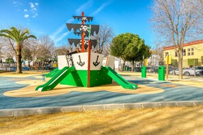 Children’s area - Holiday Home in La Campana with Roofed Terrace (La Campana)
